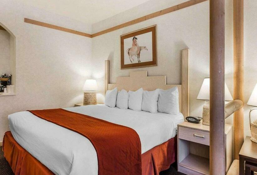 Люкс Кровать Кинг, Quality Suites Moab Near Arches National Park