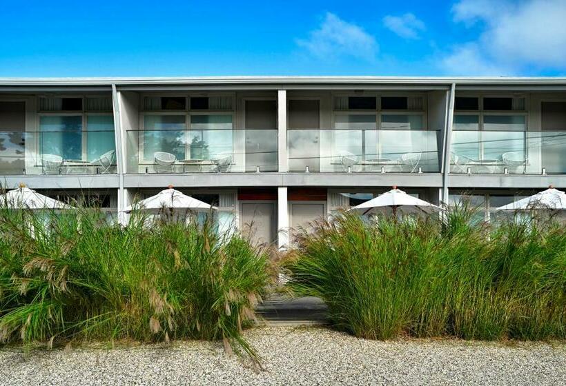 Номер Deluxe с Балконом, The Montauk Beach House