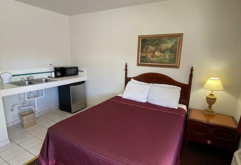 Номер Стандарт, Economy Inn Paso Robles