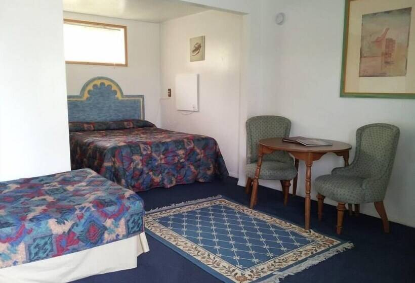 Студия Стандарт, Ocean Avenue Inn