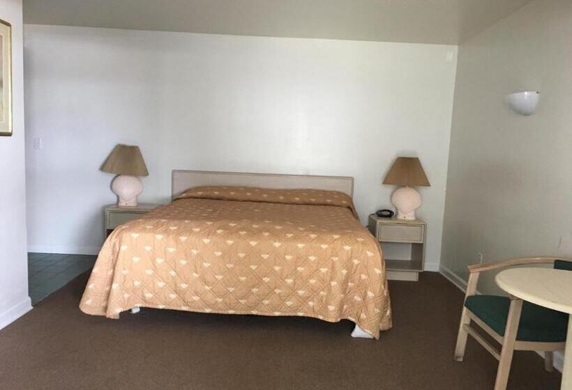 带大床的标准间, Point 1 Resort & Motel