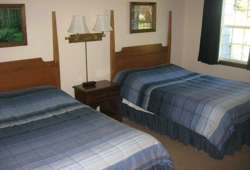 Номер Стандарт 2 Двуспальные Кровати, Big Bears Lodge