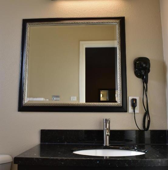 Номер Deluxe Кровать Кинг, Country Inn