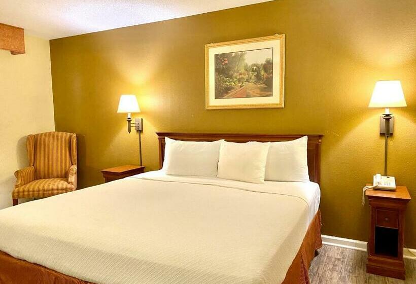 חדר סטנדרט עם מיטת קינג, Fairbridge Inn Express Mount Vernon