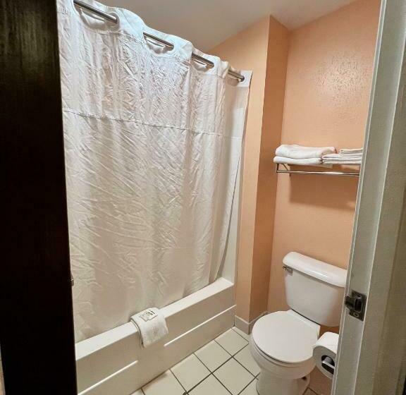 غرفة قياسية سرير كينج, Fairbridge Inn Express Mount Vernon