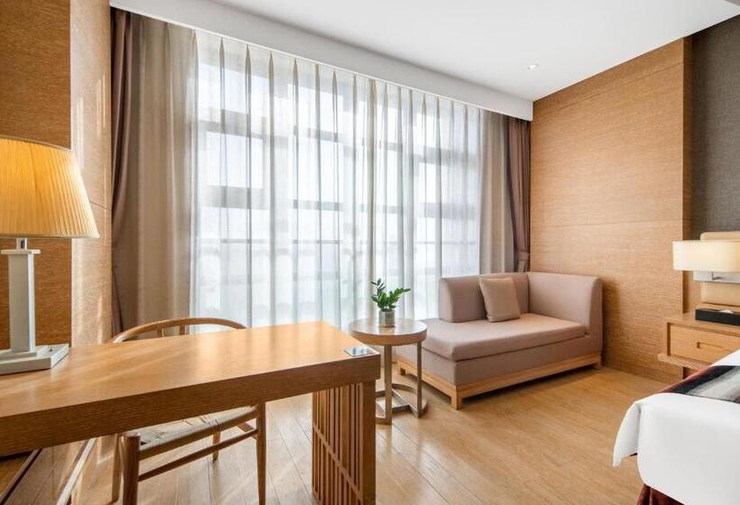 Номер Deluxe, Novotel Huashan