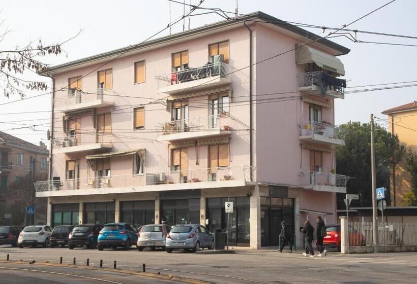 اتاق استاندارد سه تخته با سرویس بهداشتی مشترک, Bb Ca Venezia