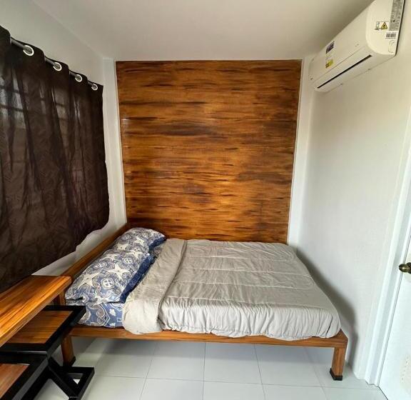 اتاق استاندارد, Hangout Haven Siargao Homestay