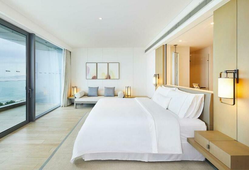 Номер Deluxe Кровать Кинг, The Westin Blue Bay Resort & Spa
