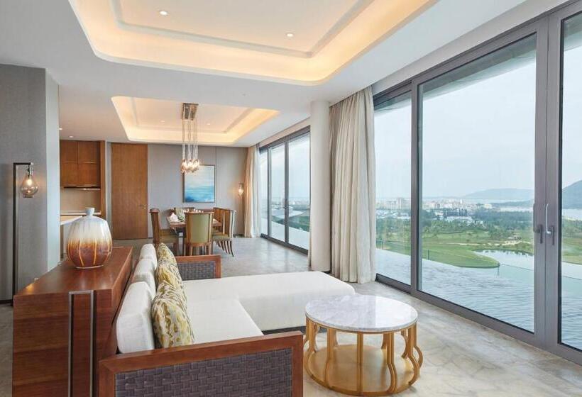 Люкс Президентский 2 Спальни, The Westin Blue Bay Resort & Spa