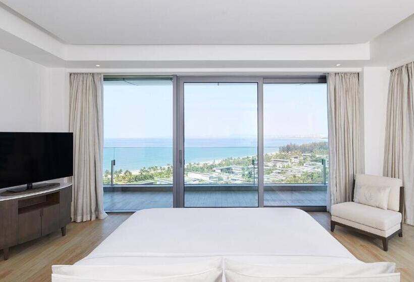 Люкс Deluxe Кровать Кинг, The Westin Blue Bay Resort & Spa