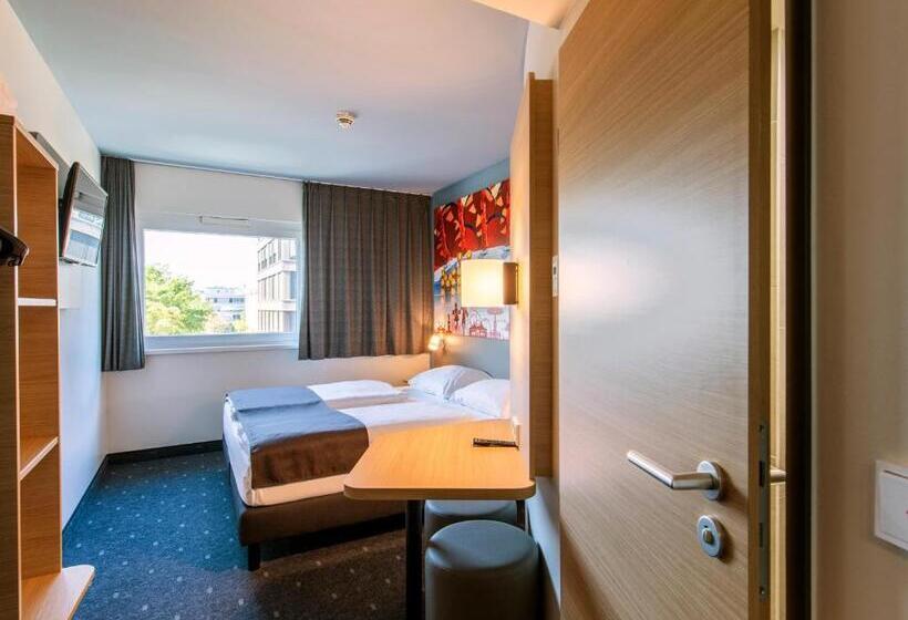 Номер Стандарт, B&b Hotel München City West