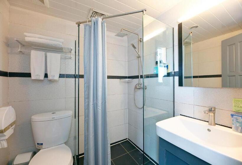 Quarto Estandar, Kunming Upland International Youth Hostel Near The City Center , 2 Mins Walk To The Green Lake,3 Min
