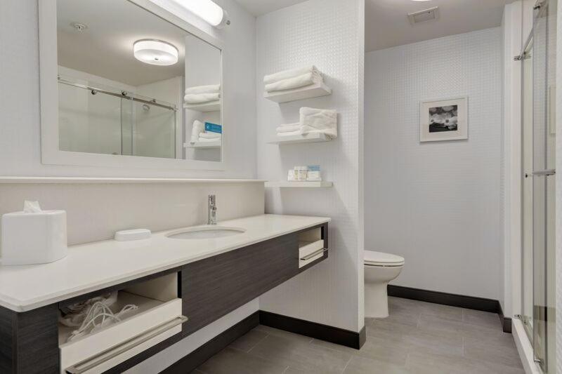 Стандартный Номер Кровать Кинг, Hampton Inn St. Louis Wentzville