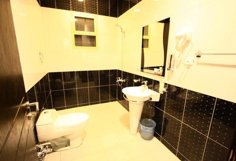 豪华两卧室公寓, Rest Night Serviced Apartments   Al Nafal