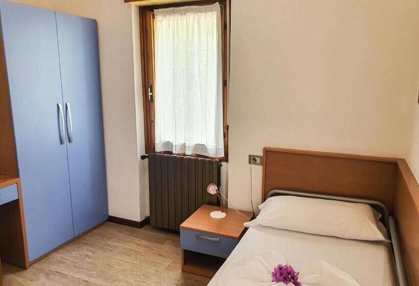 Номер Стандарт Индивидуальный, Residence Hotel Maxi