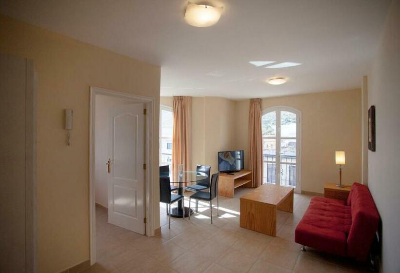 Апартаменты 2 Спальни, Coral Los Silos  Your Natural Accommodation Choice