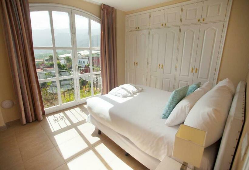 Апартаменты 2 Спальни Вид на Море, Coral Los Silos  Your Natural Accommodation Choice