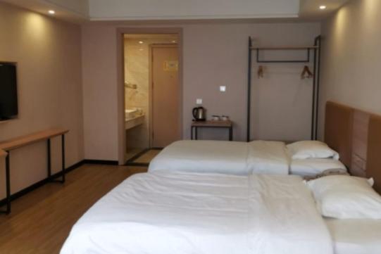 Номер Стандарт, Greentree Inn Chengdu Hightech Development West Zone Shidai Tian Street Express