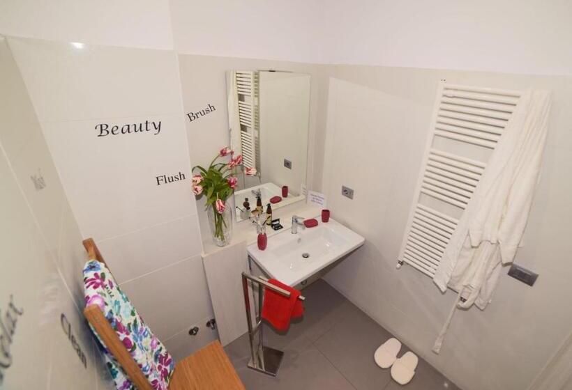 Номер Стандарт, B&b Lamezia Terme