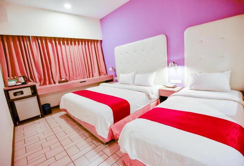 패밀리 룸, Lumut Suites