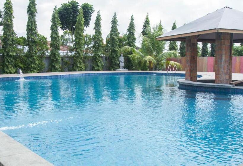 Хижина, Thong S Inn Hotel Kualanamu