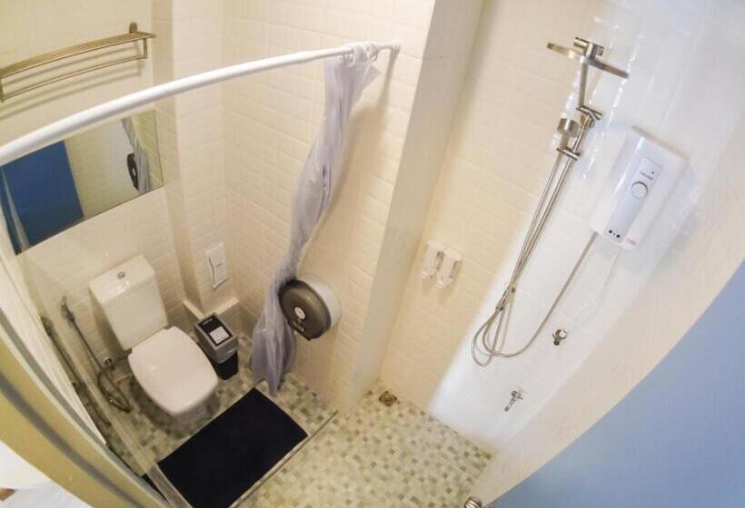 스탠다드 룸, The Moon Hostel Huahin
