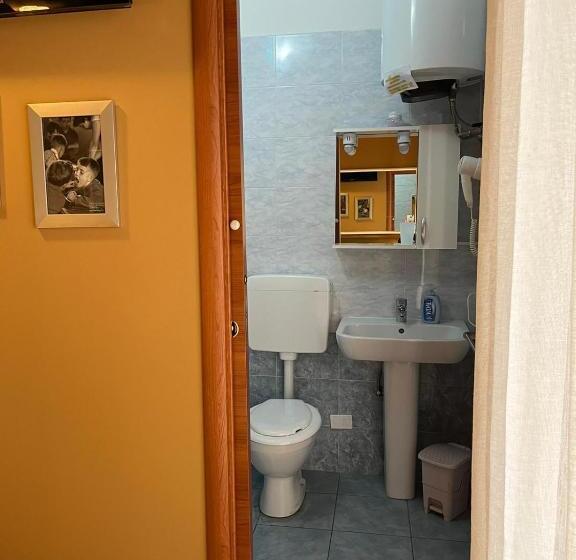 اتاق استاندارد چهار تخته, B&b Corso Porta Nuova 39