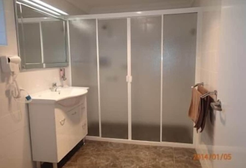 Студия Стандарт, Augusta Courtyard Motel