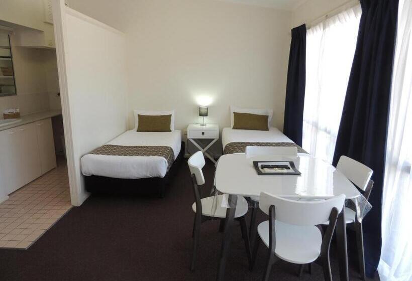 اتاق خانوادگی, Comfort Inn Premier