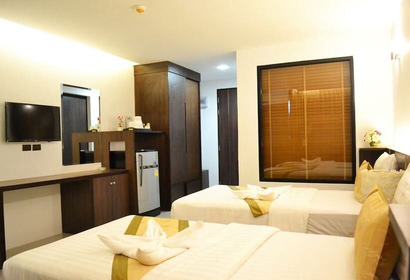 Standard Room, The Convenience