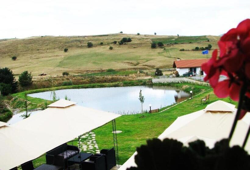 Családi Szoba, Park Hotel Eagle Stone
