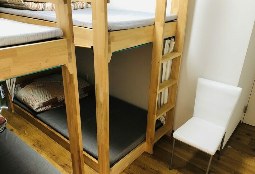 Семейный Номер, Kanazawa Guesthouse Stella