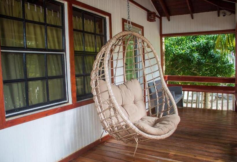 اتاق استاندارد با چشم‌انداز دریا, Coconut Tree West Bay