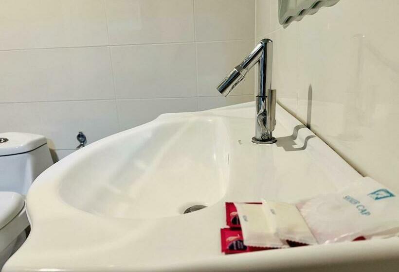 带1个卧室的带阳台的公寓, Inn Kham Apartment