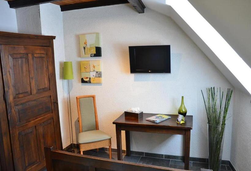 اتاق استاندارد, Auberge Aal Veinen