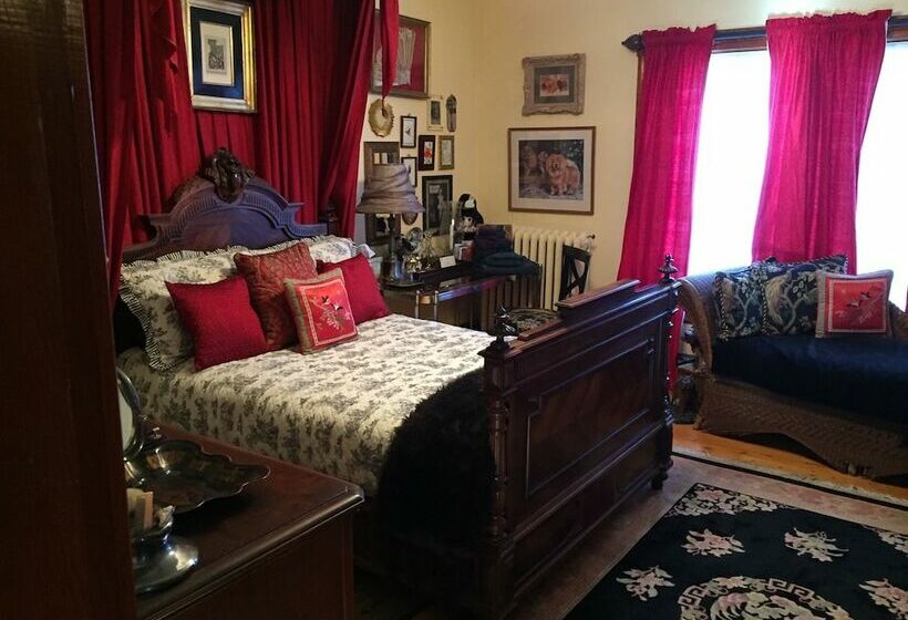 Номер Deluxe, The Coach House