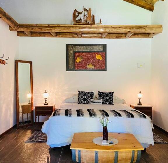 마스터 룸, Casa De Coria