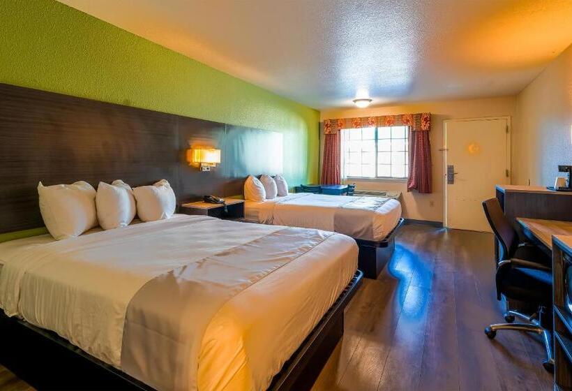 Номер Стандарт, Regency Inn & Suites
