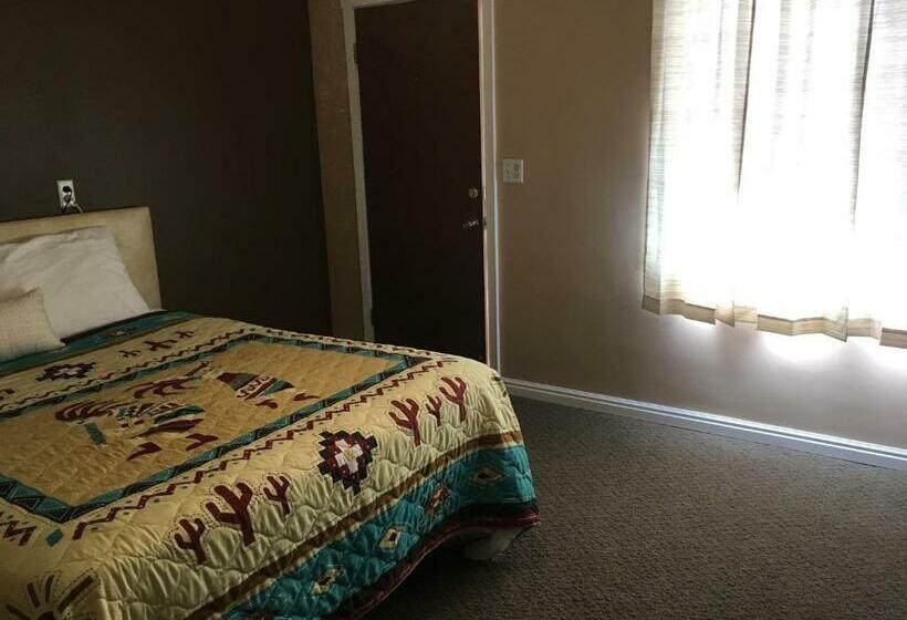 Номер Стандарт, Sun  N  Sand Motel