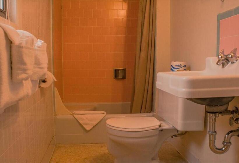 اتاق استاندارد, Sun  N  Sand Motel