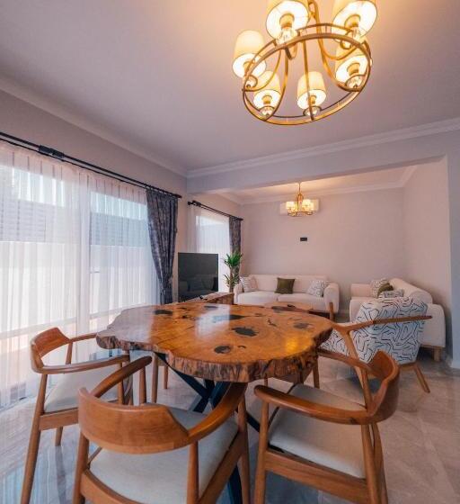 Вилла с 1 спальней и бассейном, Sapanca Göldibi Suit Bungalov