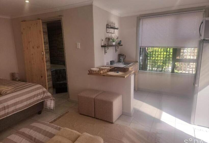 Семейный Номер Deluxe, Opiepad Guesthouse