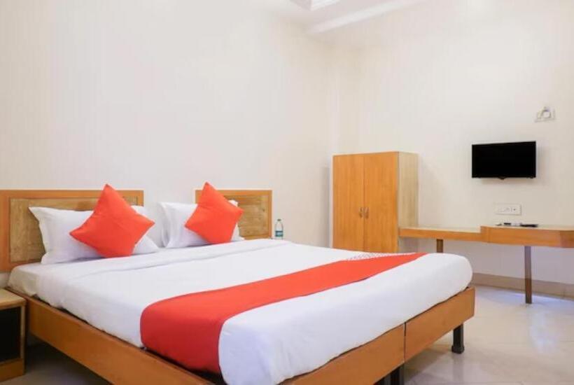 Номер Superior, Zip By Spree Hotels Shirdi
