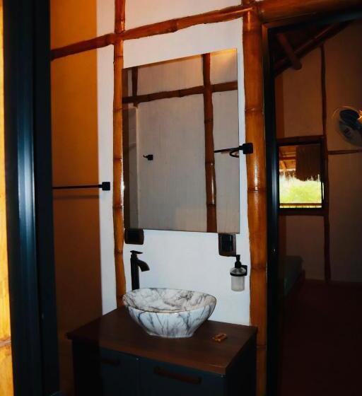 Семейное Бунгало, Eco Hotel Campestre Atlantis San Joaquín La Mesa