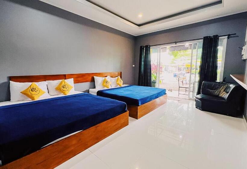 Номер Deluxe Кровать Кинг, The Toy Hoteru Resort Rayong
