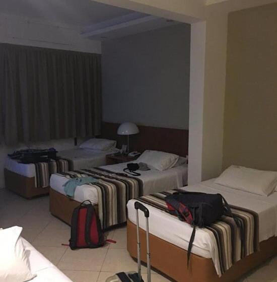 Номер Стандарт с Балконом, Rede Brasil De Hotelaria E Locação De Locação De Veículos Ltda