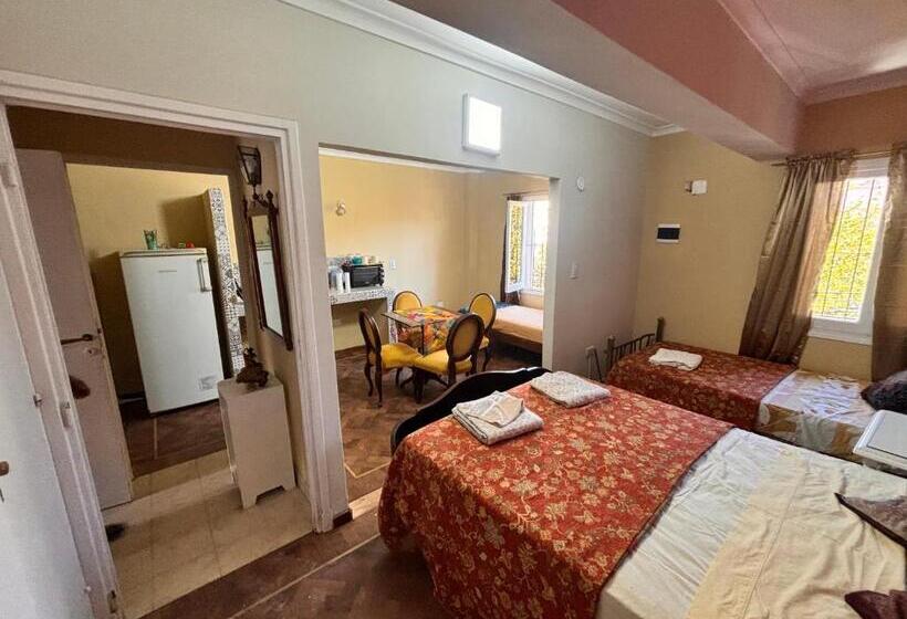 استودیو خانوادگی, Opera Apart Suites
