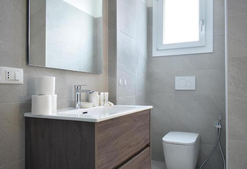 Quarto Superior, Welc ōm Padova Panta Rei Rooms