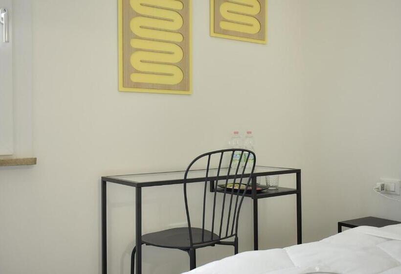 Quarto Deluxe, Welc ōm Padova Panta Rei Rooms